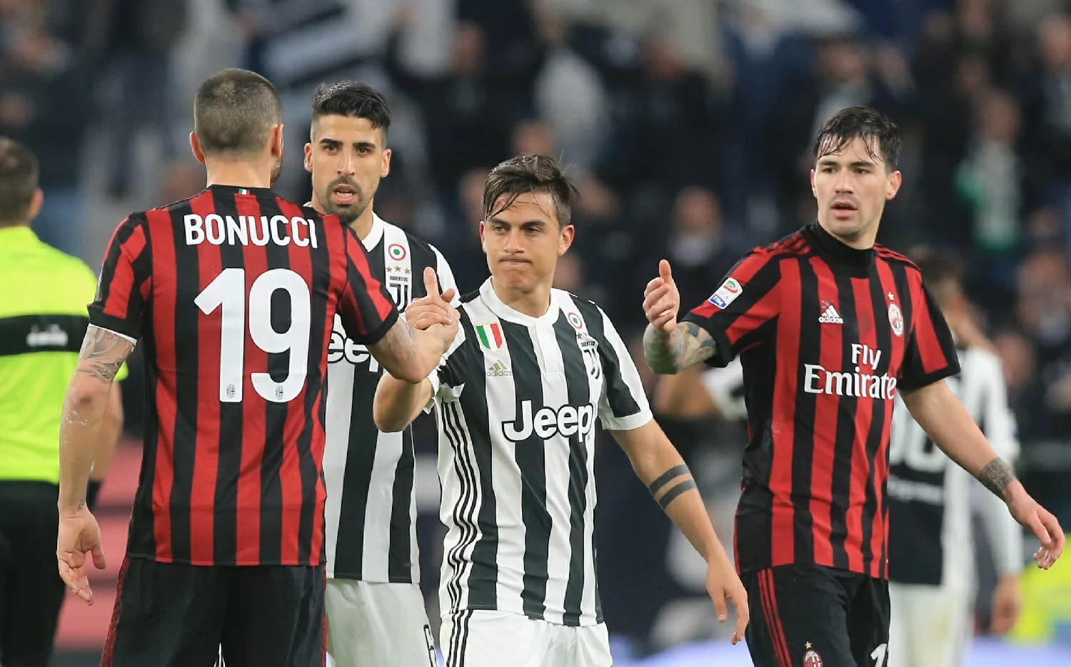 Sky Sport • Bonucci-Caldara: principio di accordo tra Milan e Juventus. Nell’operazione anche Higuain