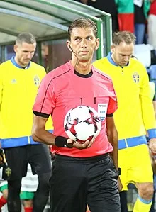 L’ex arbitro Tagliavento confessa: “Il mio errore più evidente fu…”