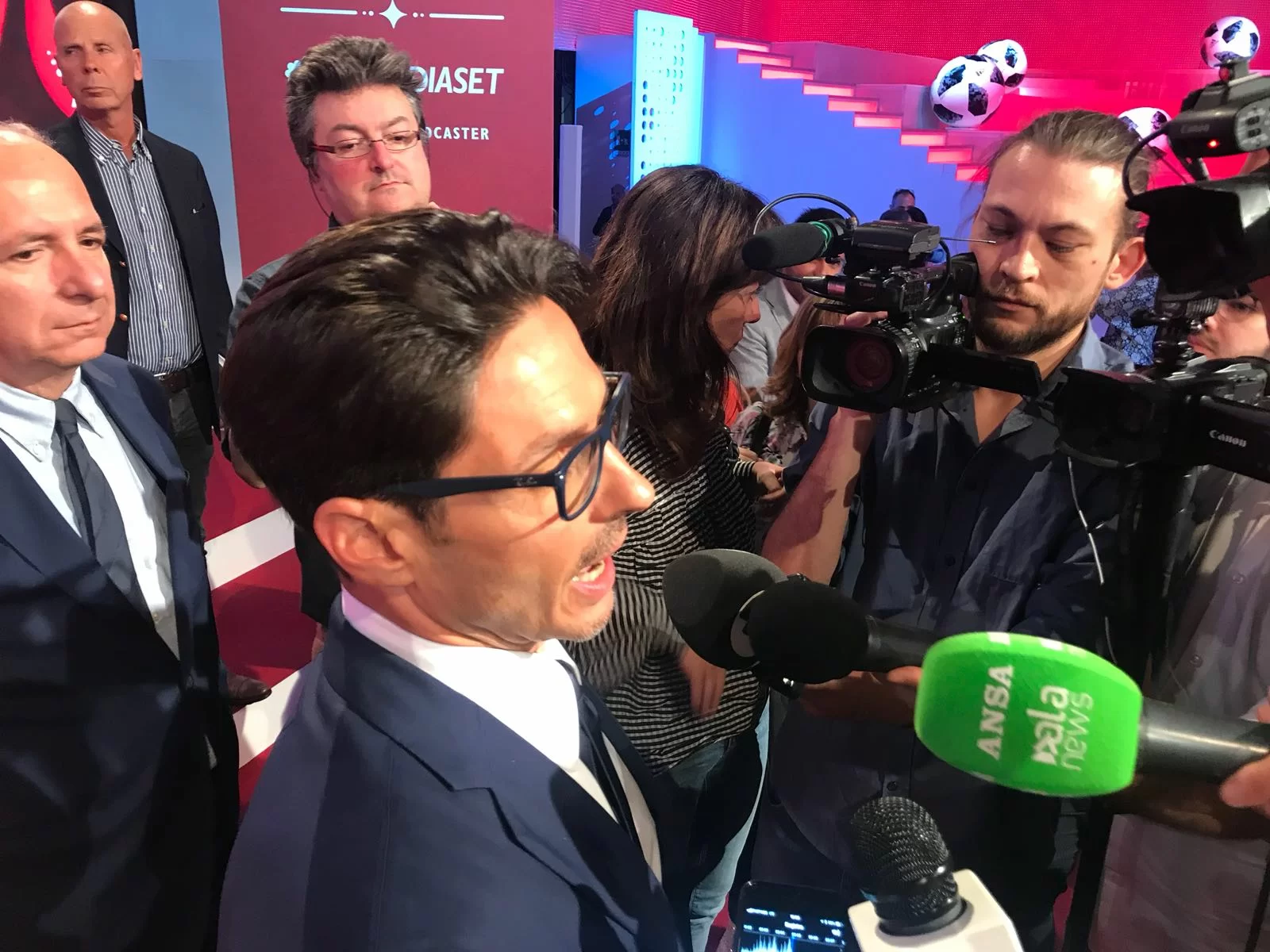 SM Video • Piersilvio Berlusconi: “Papà dietro Elliott? Una Barzelletta! Gattuso? Una grandissima persona”