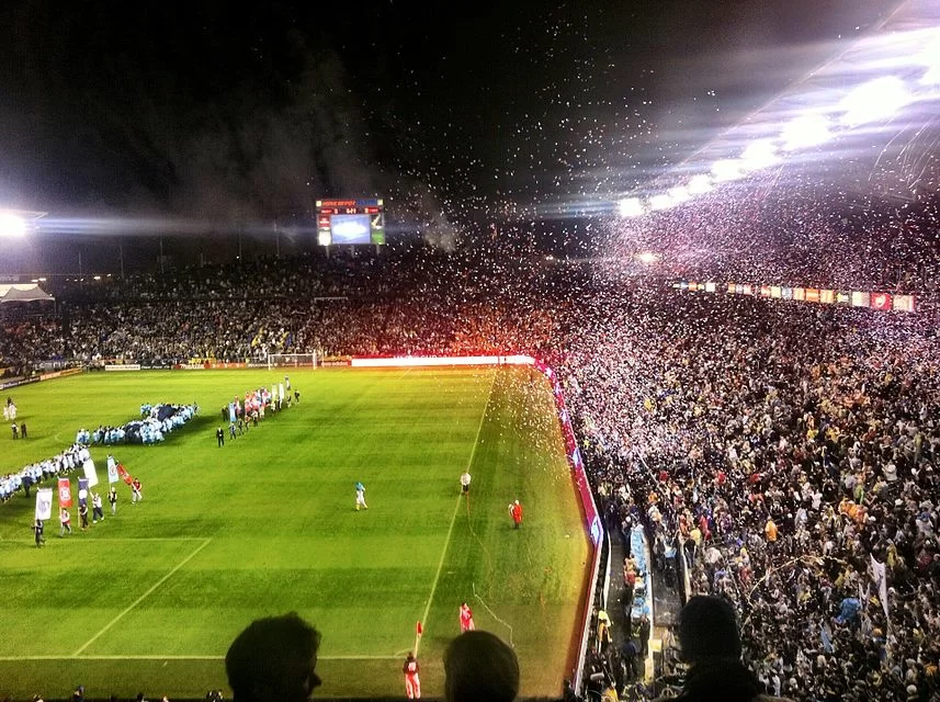 Inizia la ICC del Milan: le maggiori curiosità sugli stadi dove giocheranno i rossoneri