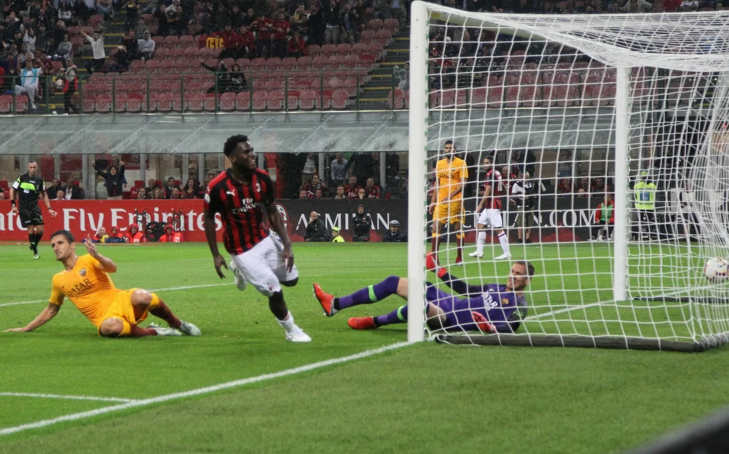 PAGELLE • Higuain inventa, bene Biglia. Laxalt fa ben sperare