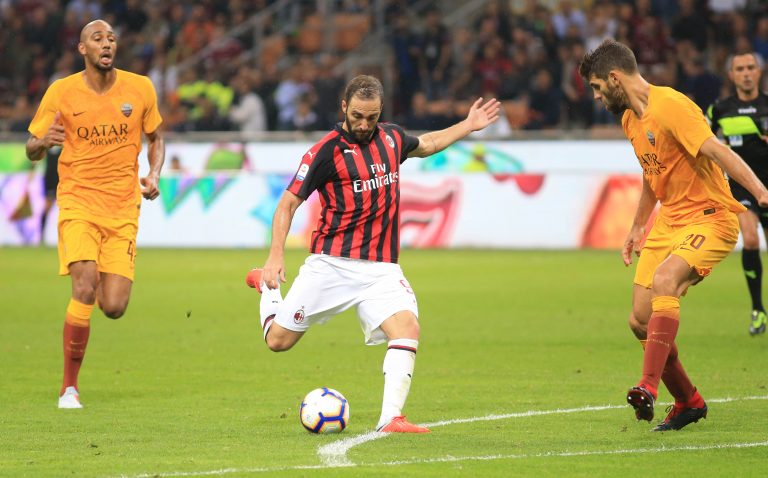 Higuain Milan