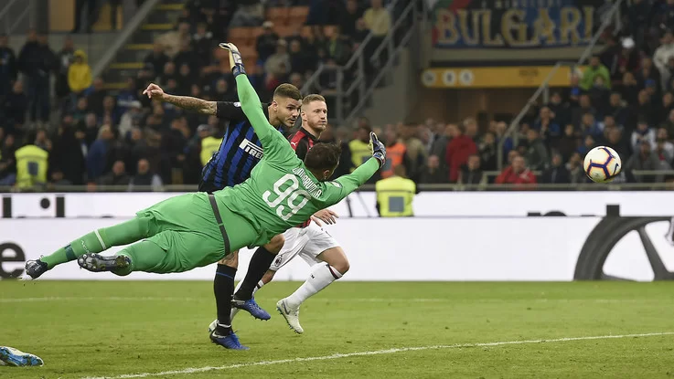Donnarumma da incubo, Icardi ne approfitta: l’Inter fa suo il derby al 92′