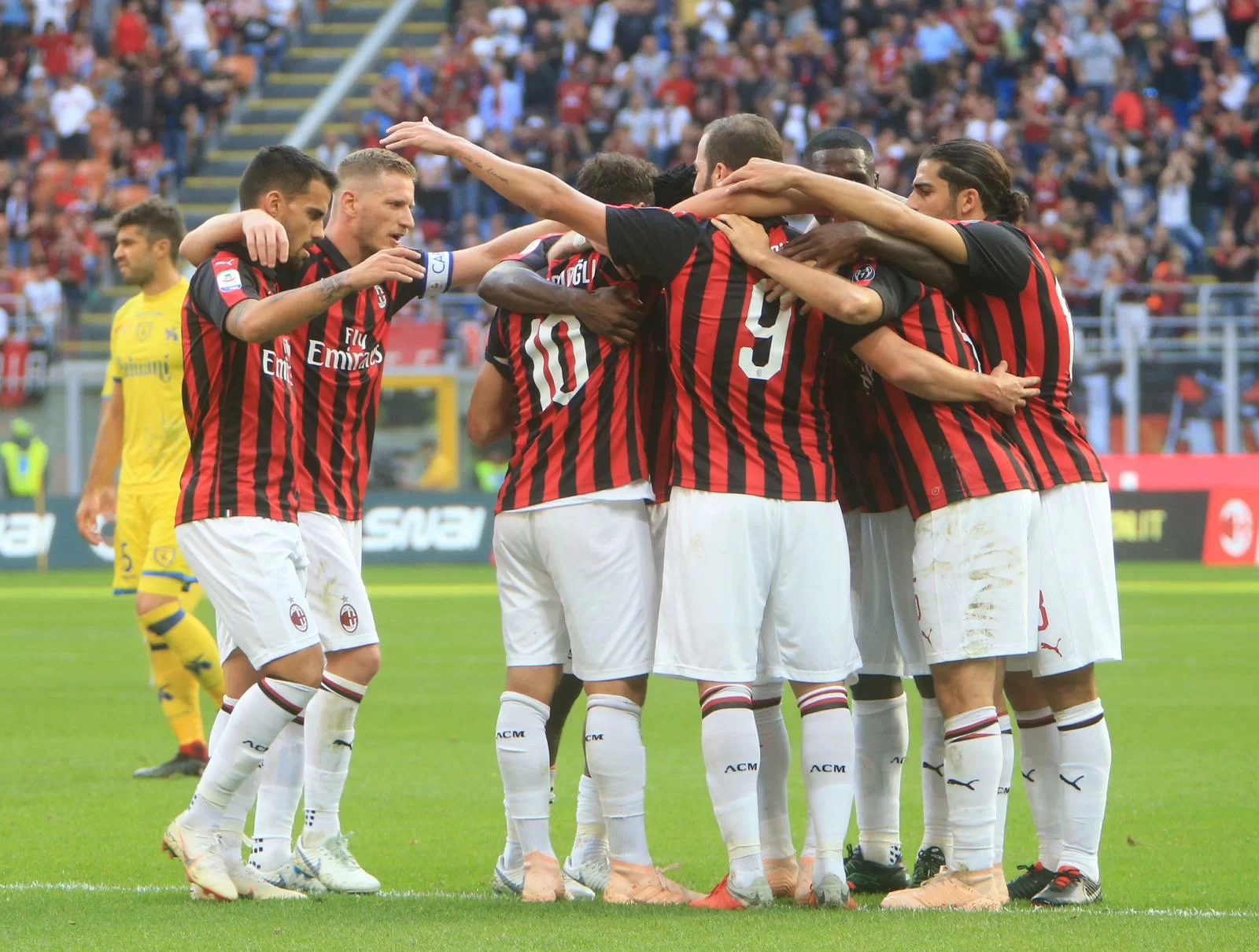 Pipita-Jack e difesa Chievo da incubo: Milan in scioltezza in attesa del derby