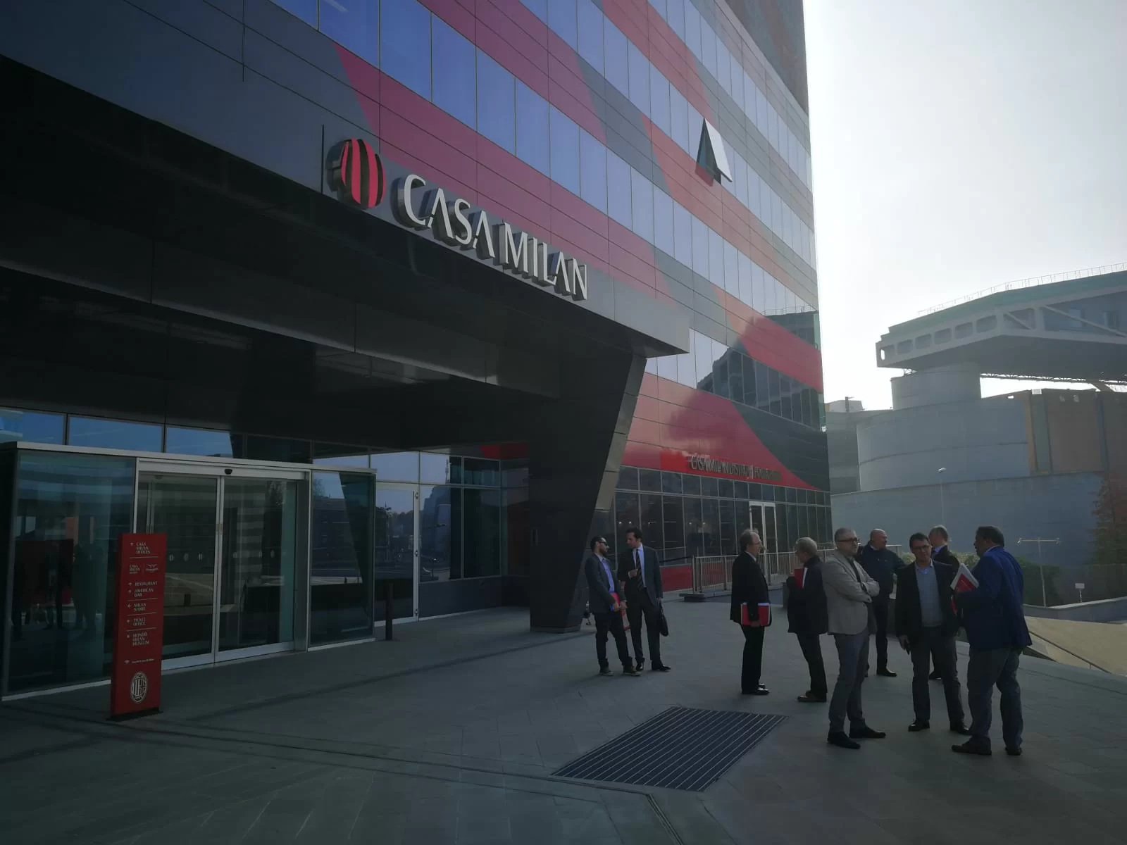 SM/ Franck Tuil a Milano per un vertice con la dirigenza. Le ultime