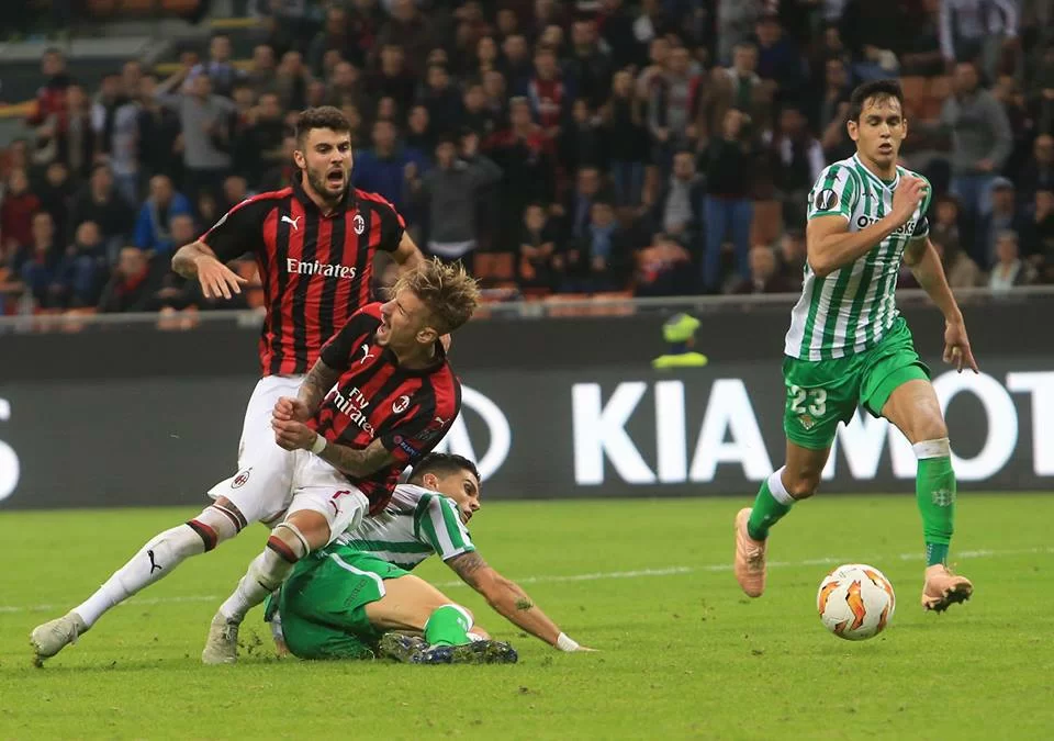CorSport • disastro Nijhuis, manca un gol al Betis e un rigore al Milan