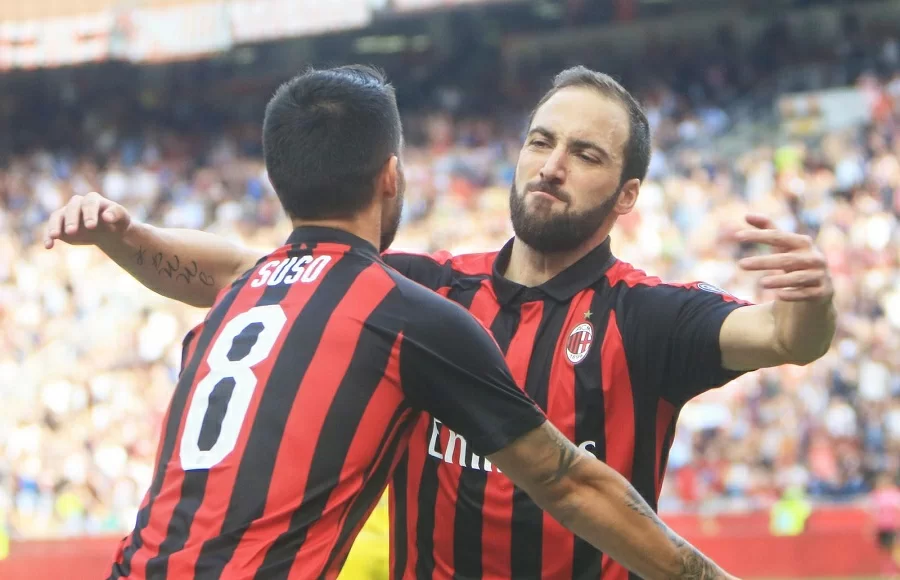LE PAGELLE • Milan forza tre con il Chievo: Suso sontuoso, Higuain macchina da gol. Calhanoglu spento