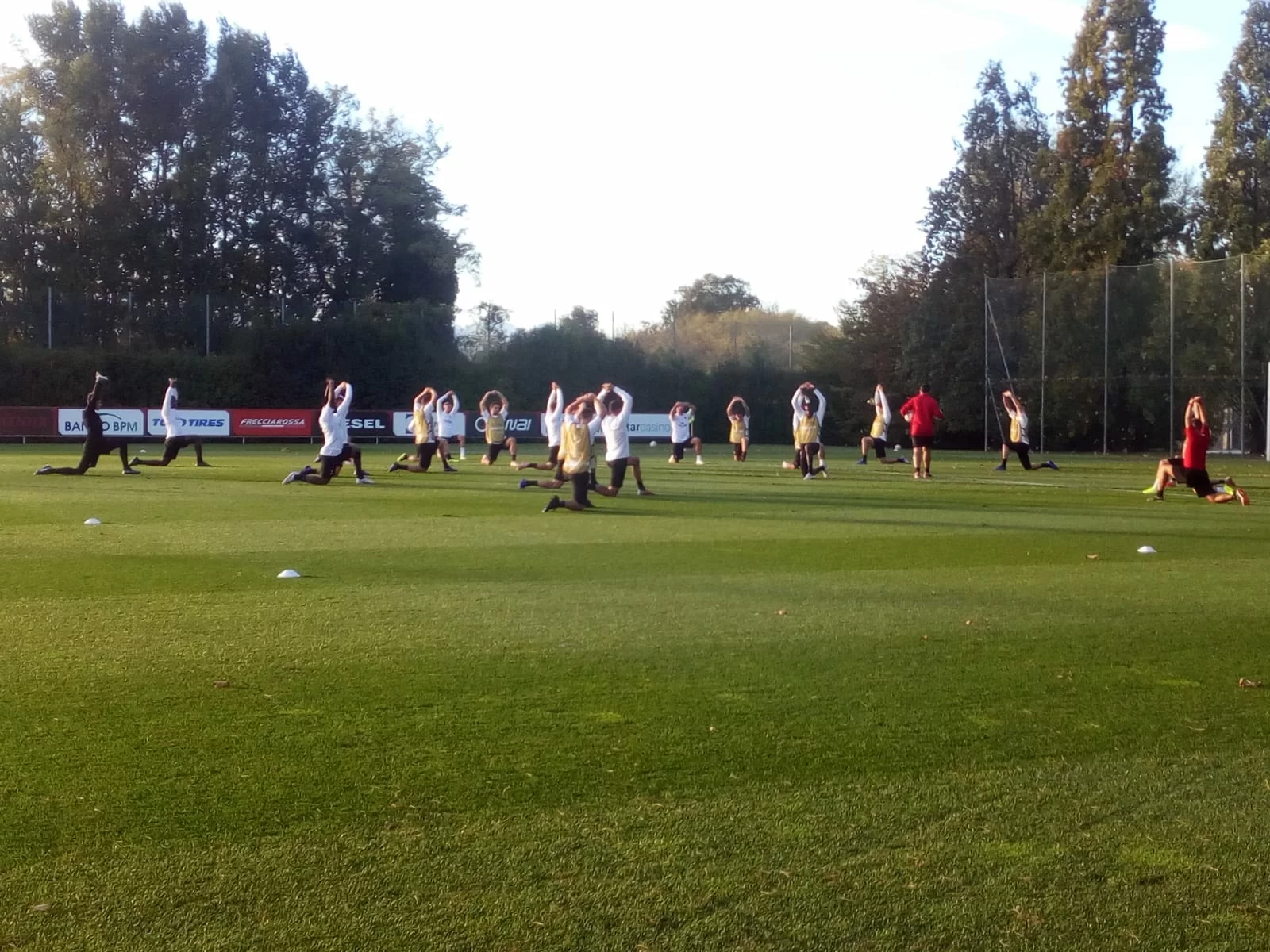 Ripresa degli allenamenti a Milanello in vista del derby