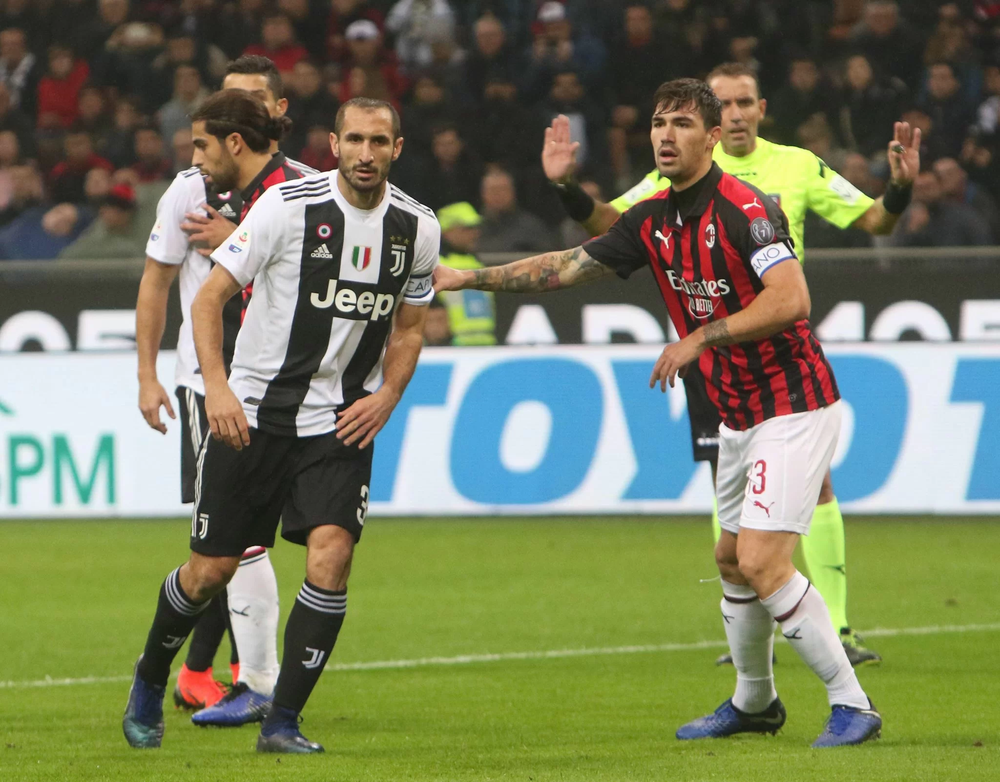 Milan e Juventus regine di Supercoppa: per chi vince sarà record