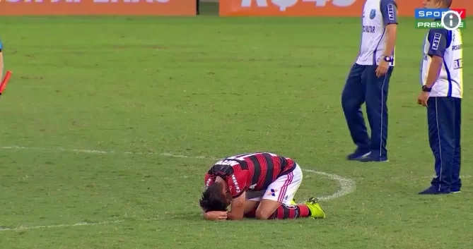 VIDEO, addio in lacrime al Flamengo per Paquetà. Il brasiliano è atteso a Milano