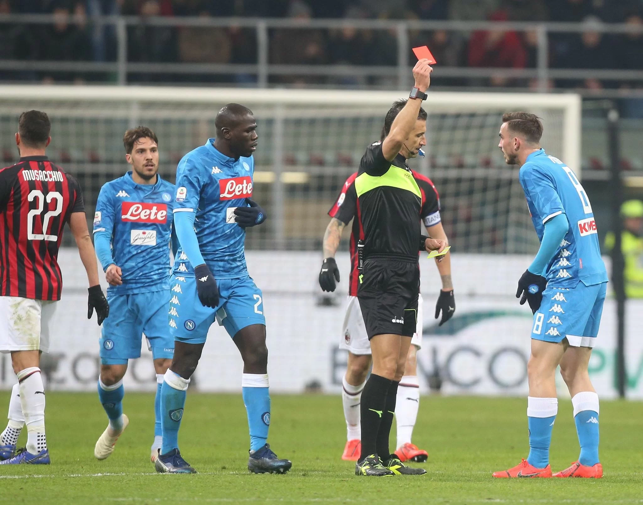 Il tifo milanista esempio di correttezza: è un’altra Milano rispetto a Santo Stefano