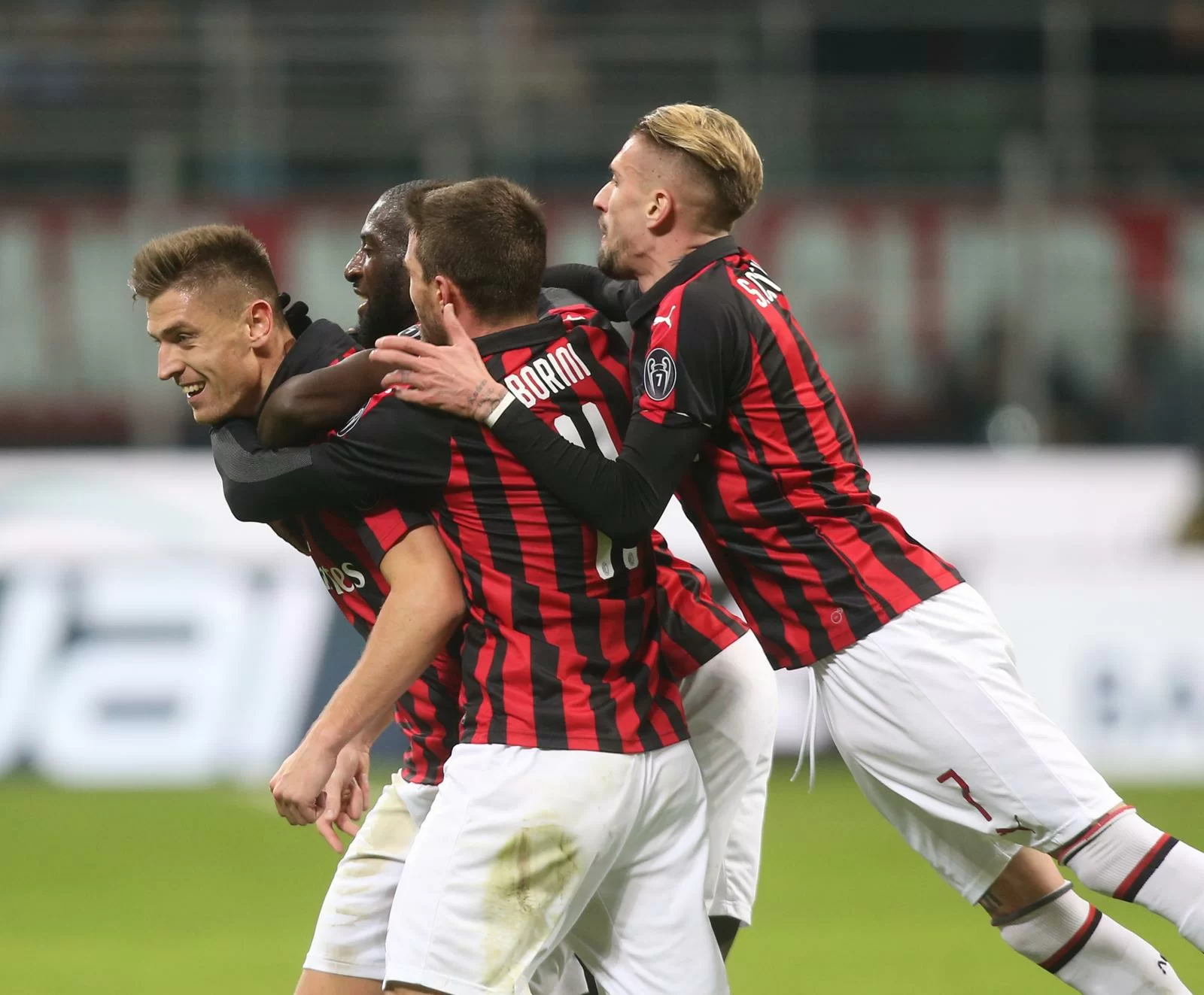 RASSEGNA STAMPA/ Atalanta-Milan è Zapata vs Piątek, la fiera dei bomber