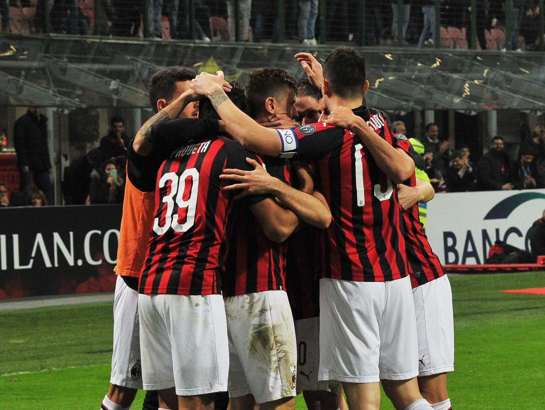 Veretout la recupera al 99′, pareggio per l’Inter: Milan a due punti dal terzo posto