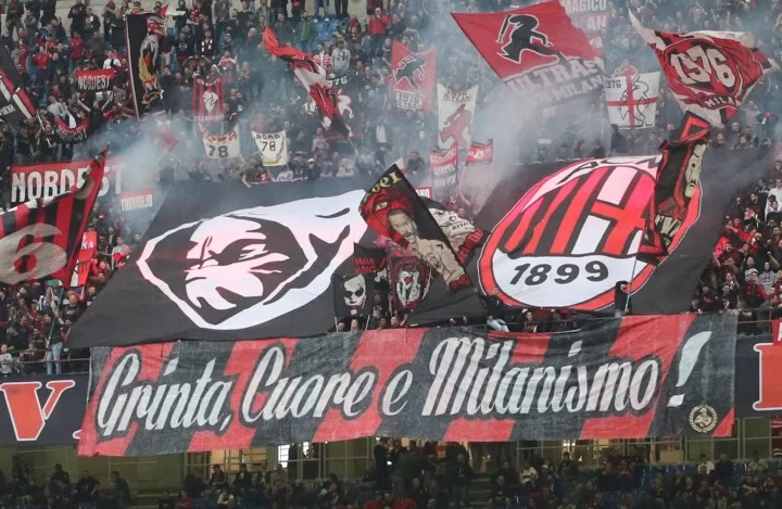 Un milione di cuori rossoneri a San Siro: la vittoria del Milan è già fuori dal campo