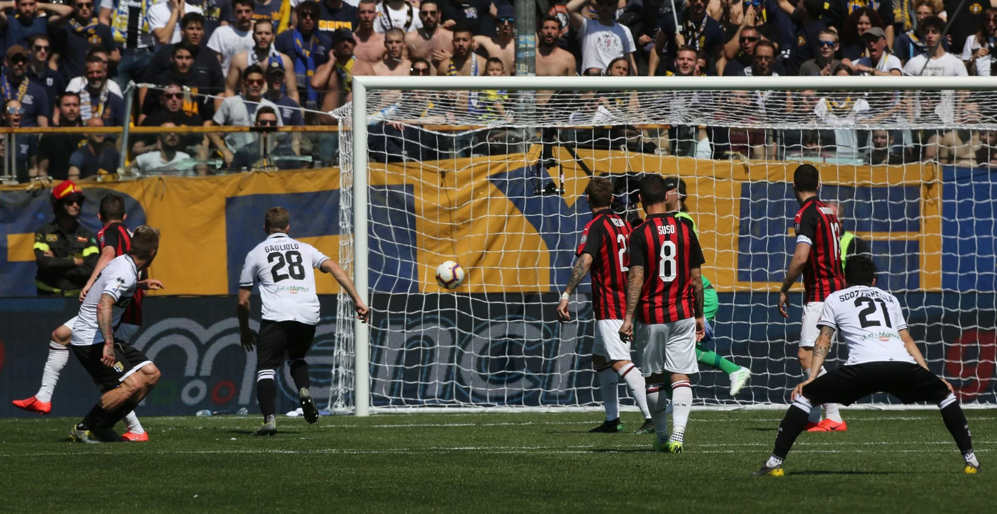 La corsa Champions sembra il “Ciapa no”, ma con questa desolazione in campo e in panchina diventa durissima