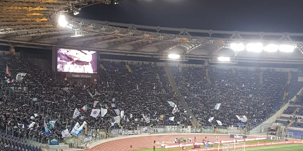 Curva Lazio: ieri, cori contro il Milan