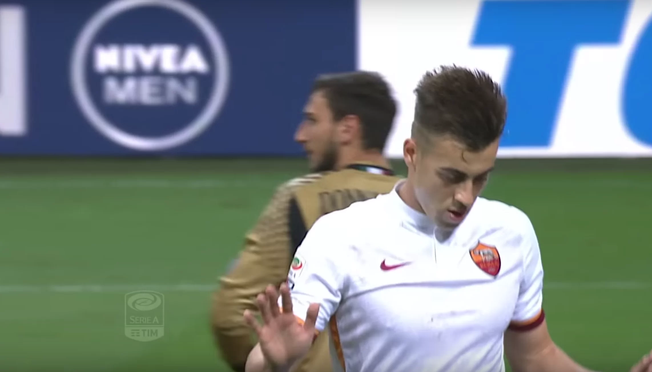 ACCADDE OGGI/ Milan, pesante 1-3 a San Siro contro la Roma. Ma giallorossi solo ai play-off di Champions