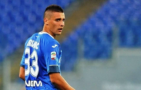 Tra sbuffi e nasi storti, Krunic può rivelarsi l’arma del nuovo Milan