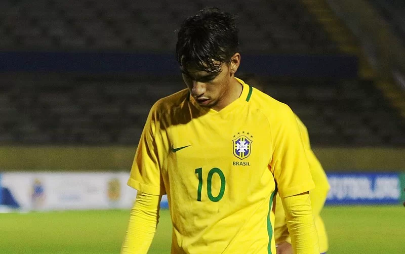 Rivaldo: “Sono triste per la 10 del Brasile a Paquetà, non devono bruciare il ragazzo”