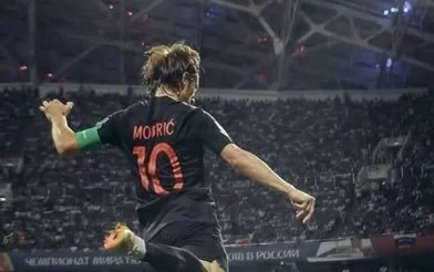 Modric espulso: primo rosso in Liga. La reazione del giocatore