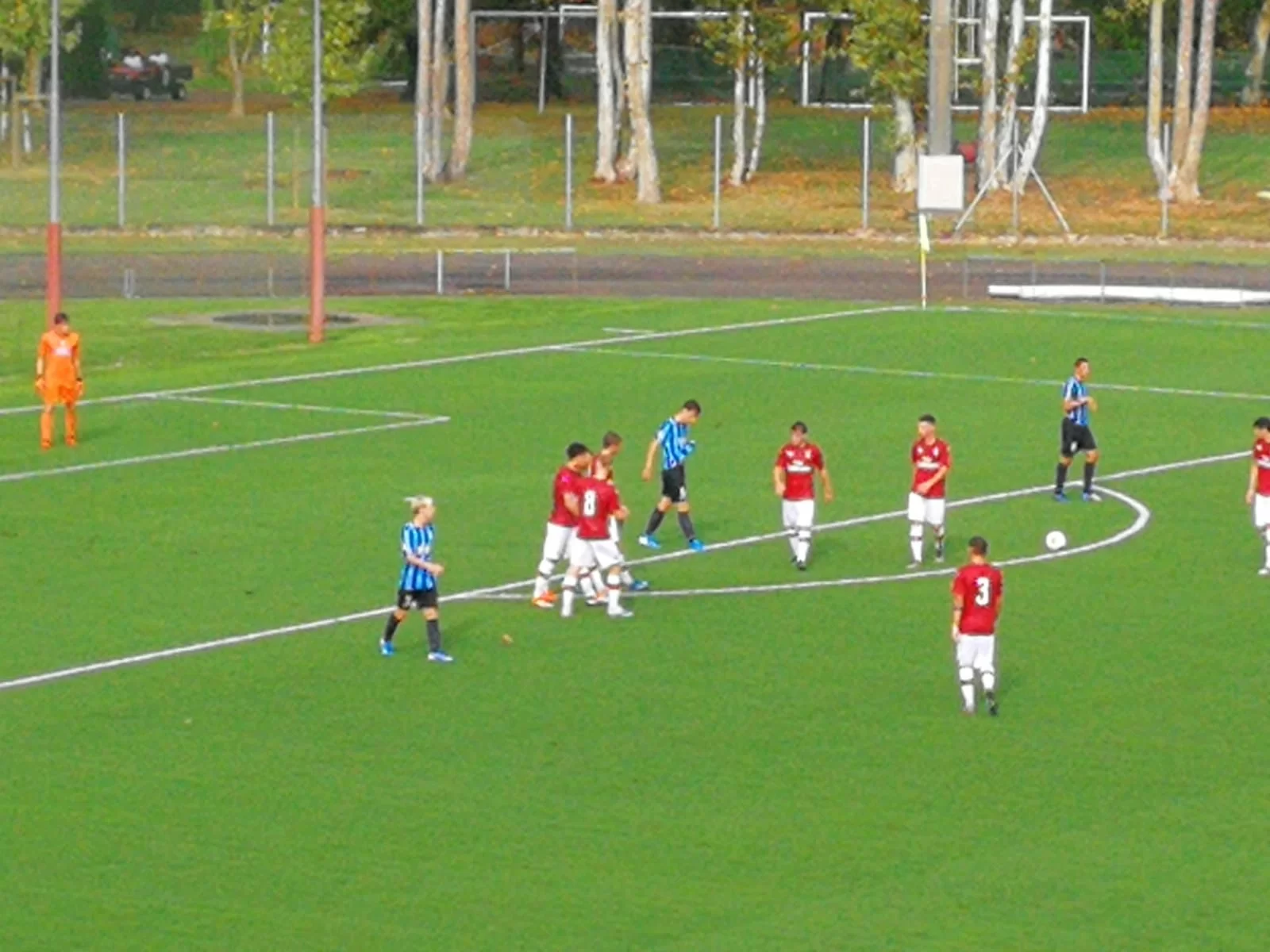 Primavera, all’intervallo Milan sotto: un errore di Caldara lancia la Cremonese