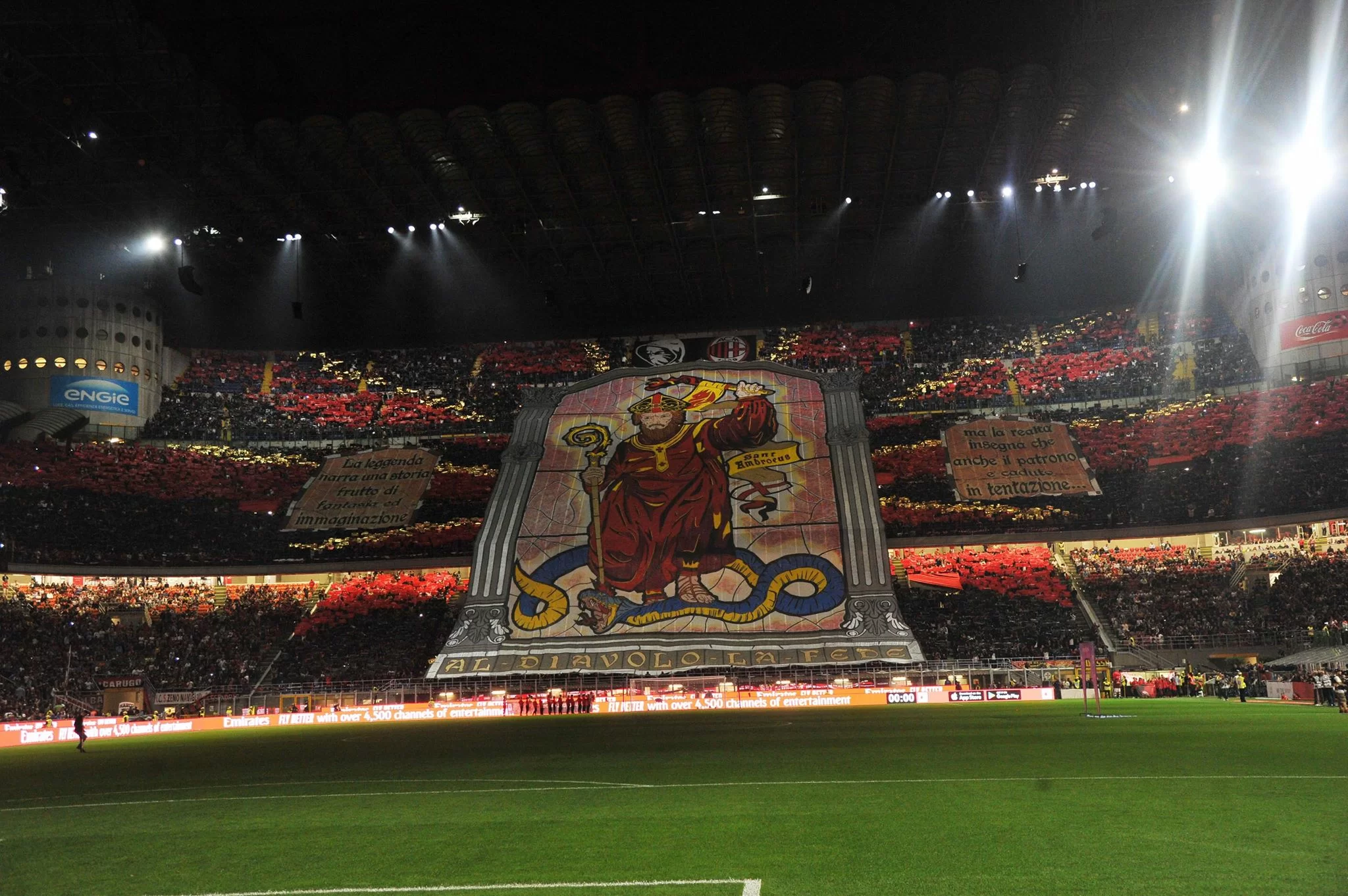 Il tifo rossonero è spaccato in due: colpa solo della squadra o c’è altro?