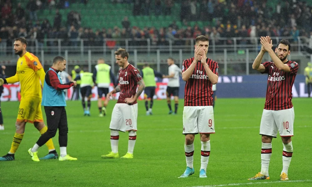 Il giornalista durissimo: “Il tracollo del Milan è la logica conseguenza, 3 anni tra proprietà misteriosa e dirigenti dilettanti”