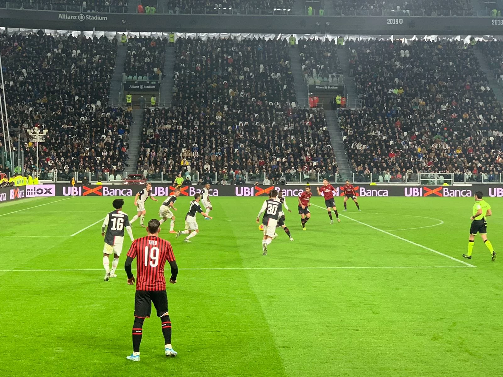 Juventus-Milan, all’intervallo è 0-0: meglio i rossoneri allo Stadium