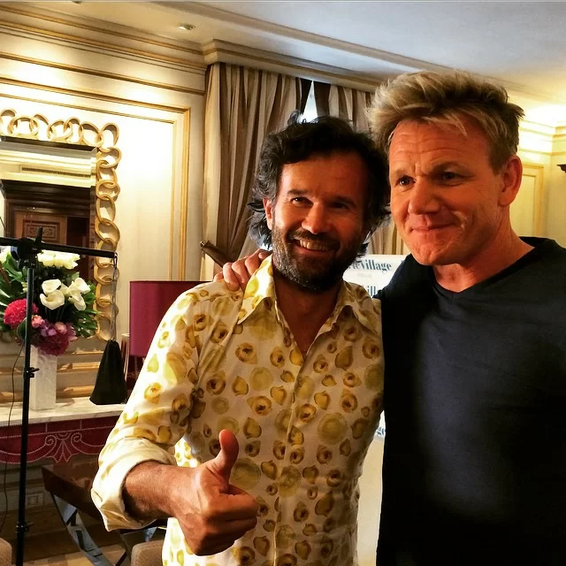 Coronavirus, bel gesto di chef Cracco: cucina per gli operai impegnati nella costruzione dell’ospedale di Portello