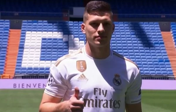 TS – Jovic è l’obiettivo numero uno, avviati i contatti per Gaich