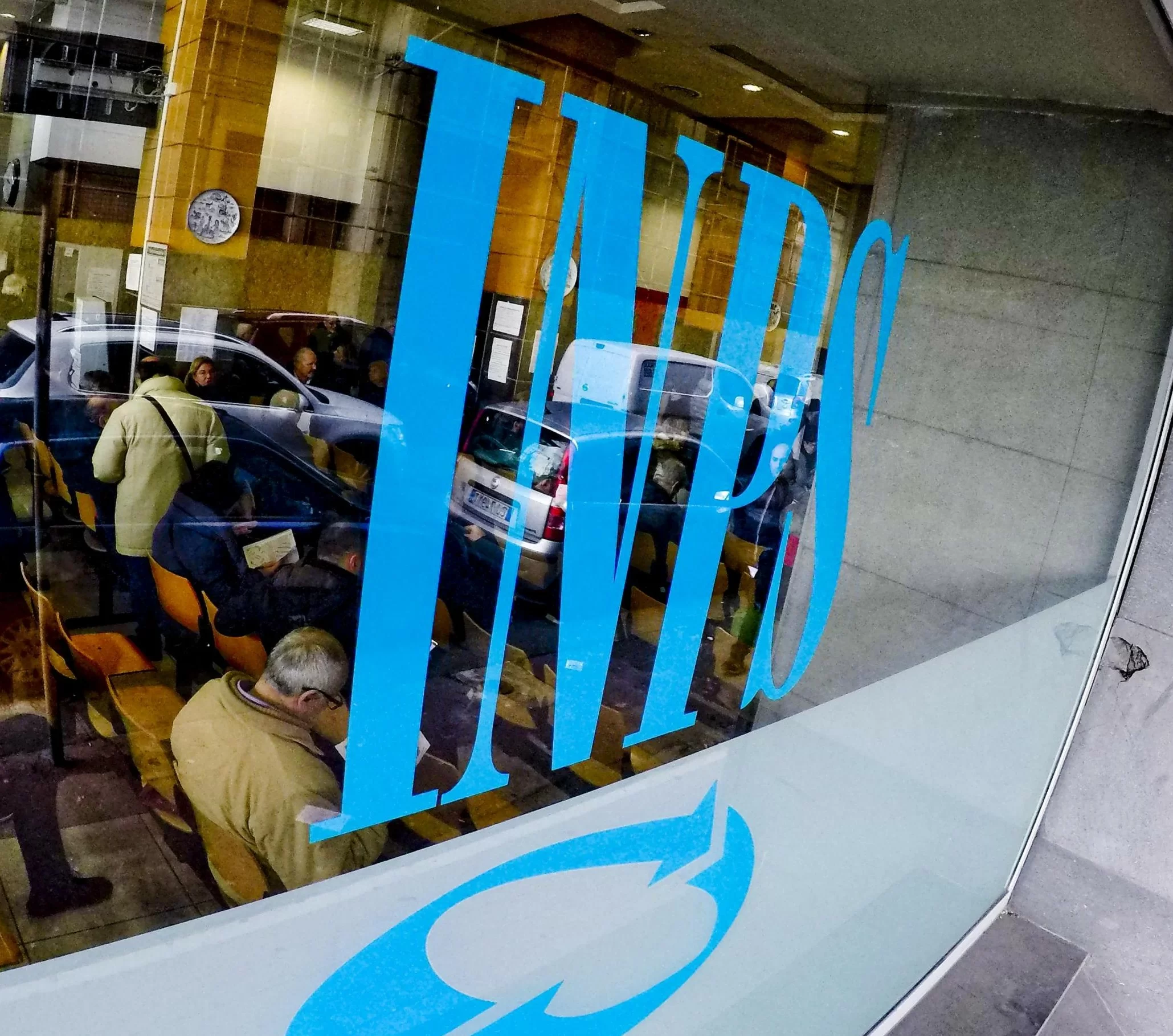 Coronavirus, arriva il reddito d’emergenza per aiutare le famiglie in difficoltà: chi potrà richiederlo