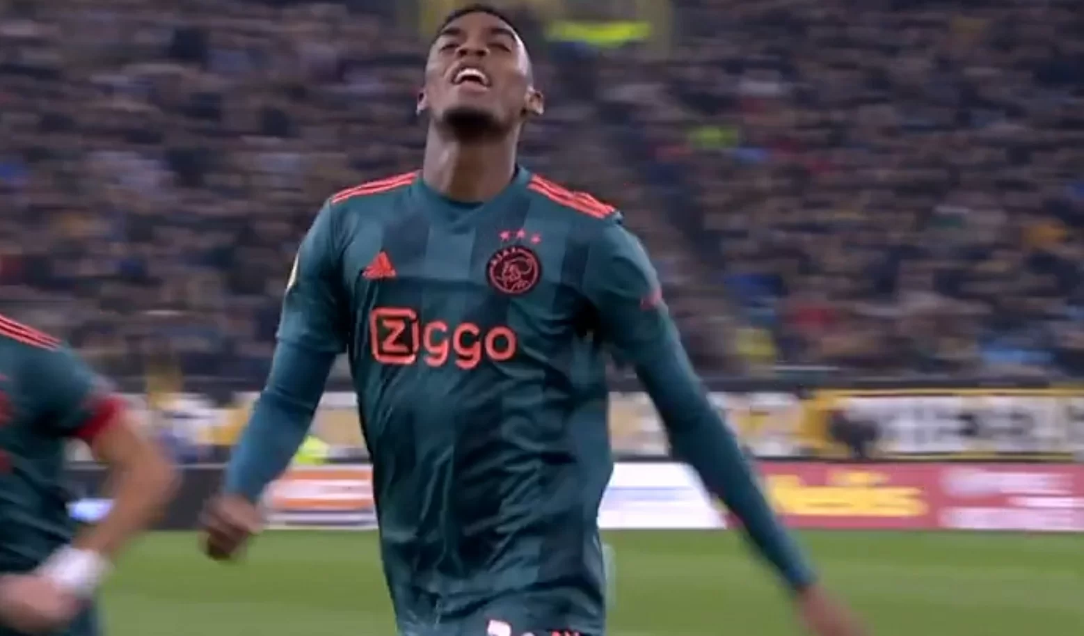 Milan, interessa Gravenberch: anche la Lazio sul giocatore