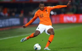 GdS – Dumfries primo nome per la fascia destra