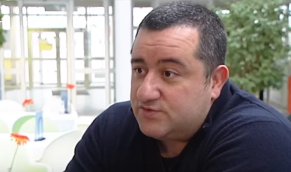 Milan, rinforzo in difesa per Pioli: trattativa agevolata da Raiola, spunta l’idea scambio