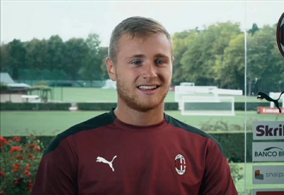 Milan, Pobega allo Spezia. Domani visite e firma