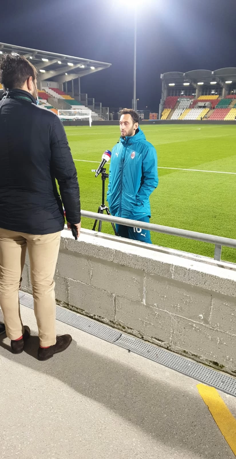 Calhanoglu: “Abbiamo giocato bene, siamo contenti. Ibrahimovic? Abbiamo feeling insieme”