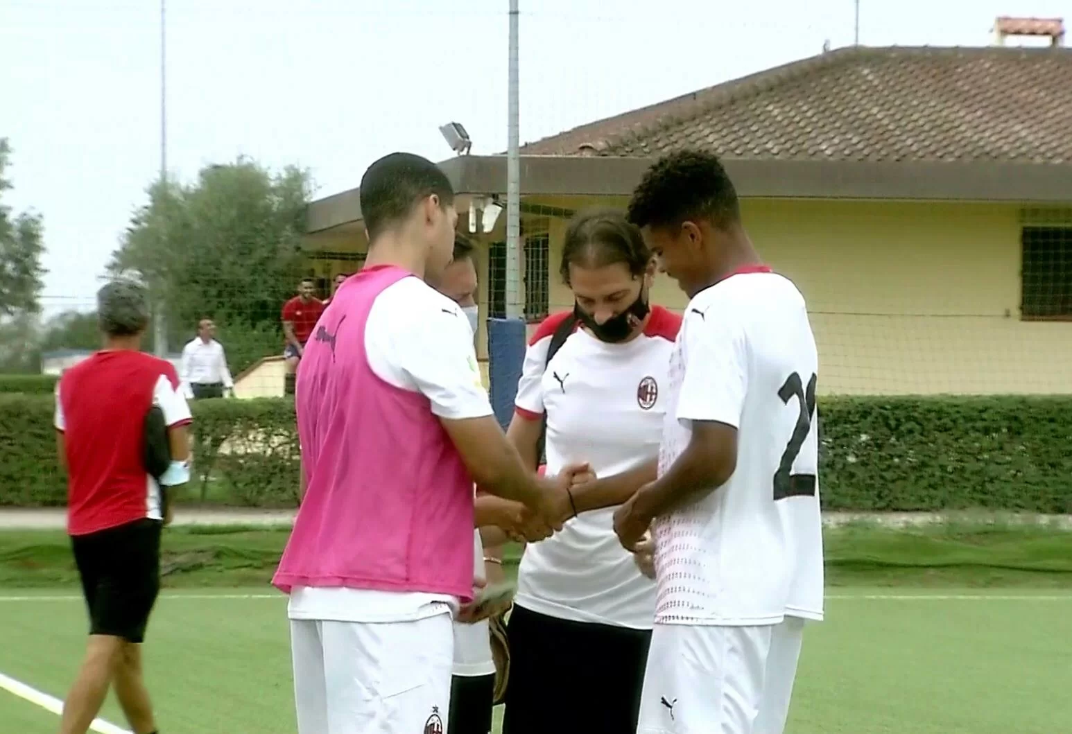 Infortunio per Roback, si teme la frattura dell’avambraccio