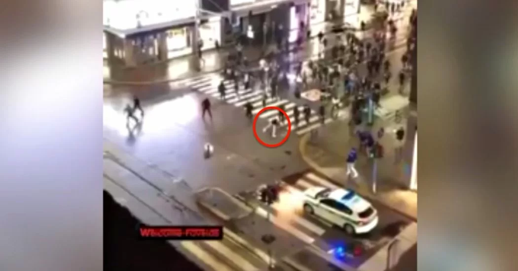 Milano, scontri e tensioni: molotov contro le forze dell’ordine