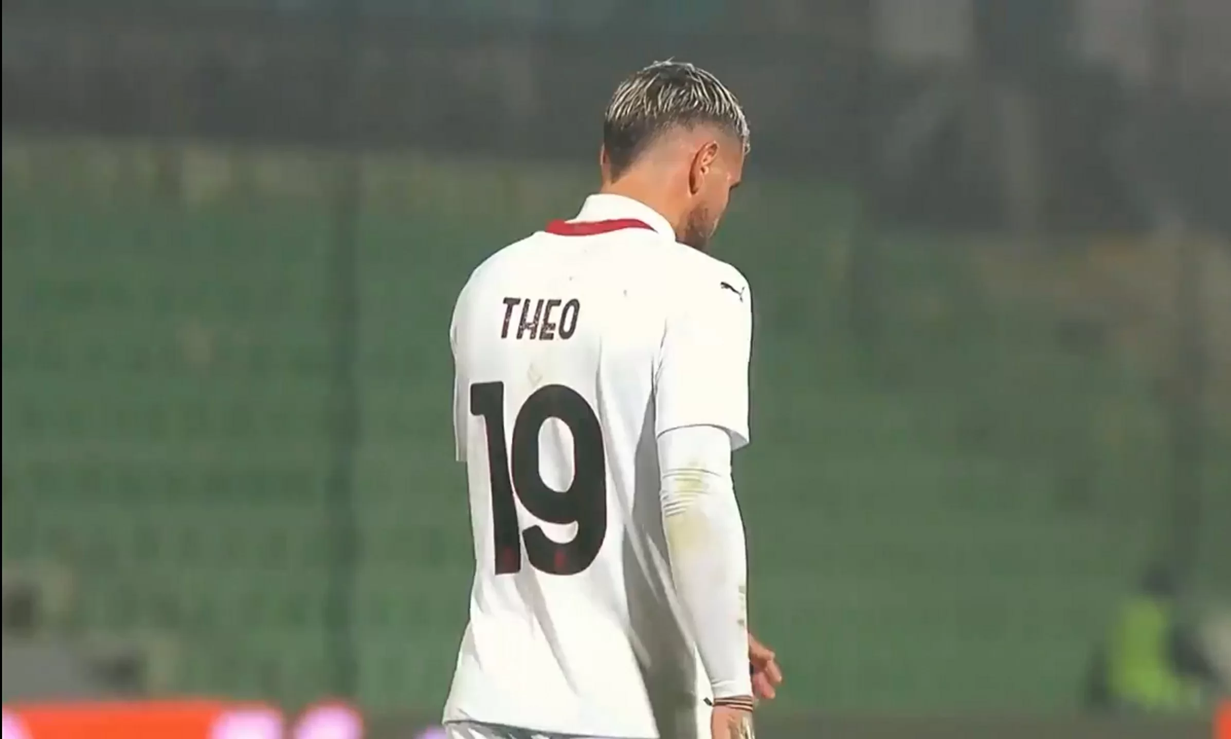 Theo – Hakimi: chi la spunta sulla fascia?