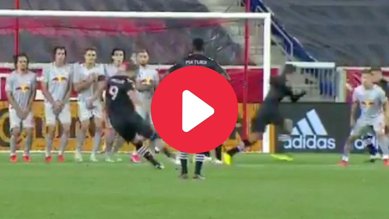 VIDEO – Higuain, il primo gol in MLS è da paura