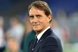 Mancini: “Calabria ha fatto bene anche in Nazionale. Tonali è normale che sia in difficoltà ma sta crescendo”