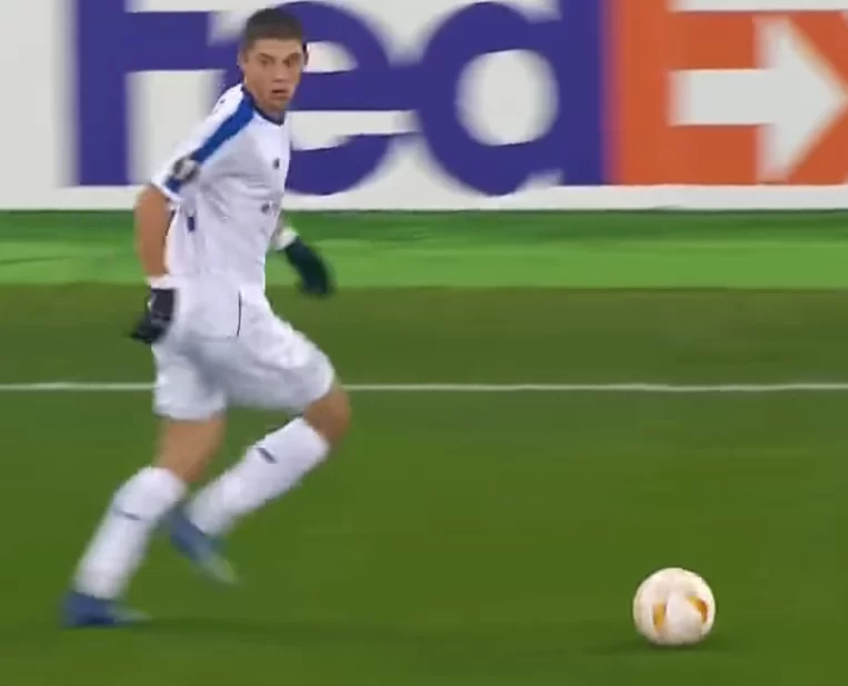 CM.com – Mykolenko è il terzino sinistro per il Milan: lo consiglia Shevchenko