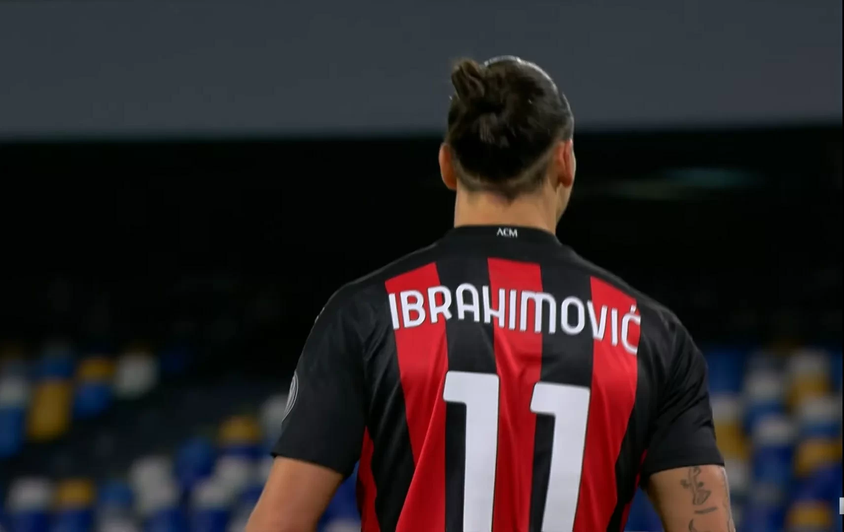 Ibrahimovic torna in gruppo, personalizzato per Kjaer