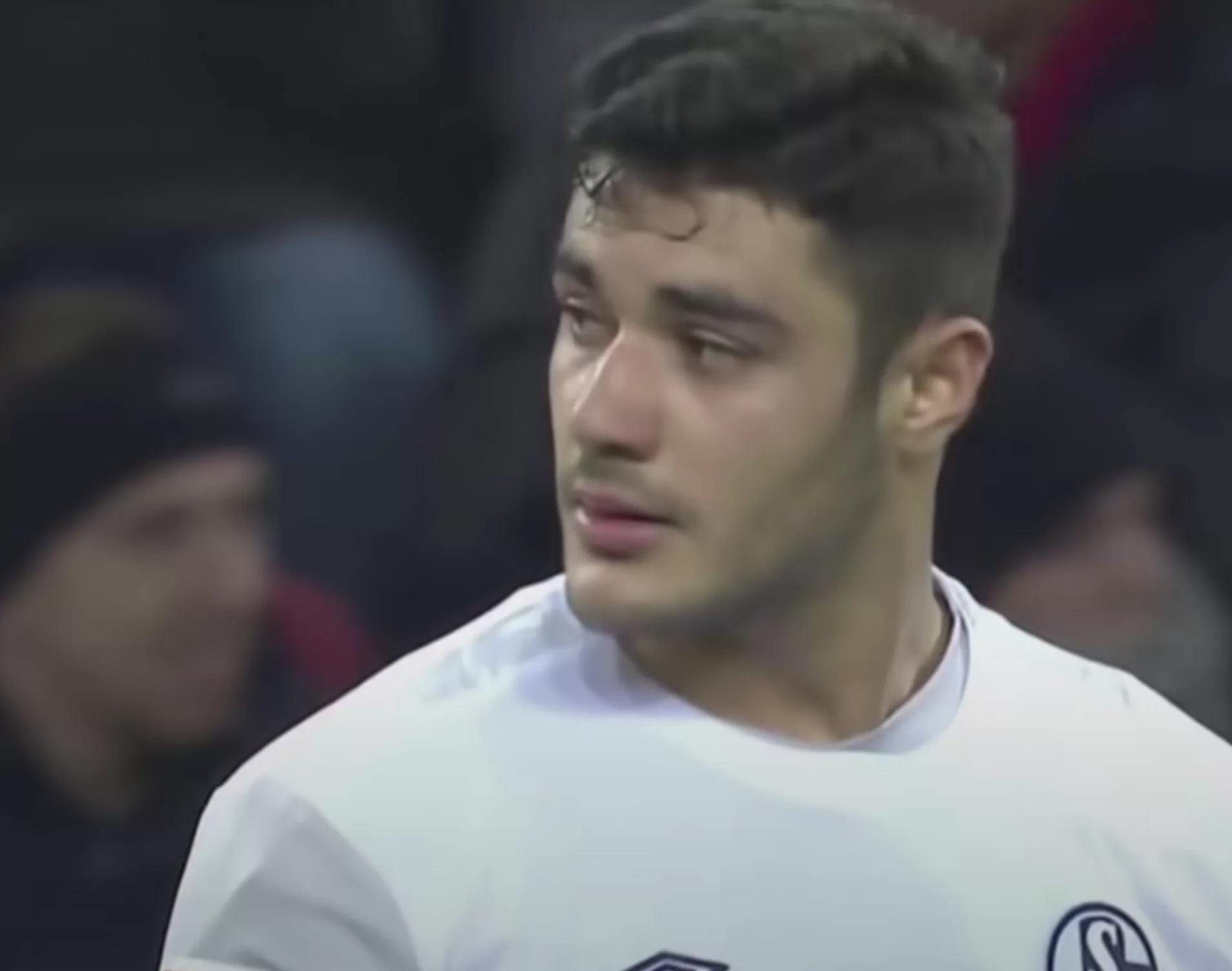 Mercato, se non arrivasse Simakan i rossoneri torneranno su Kabak