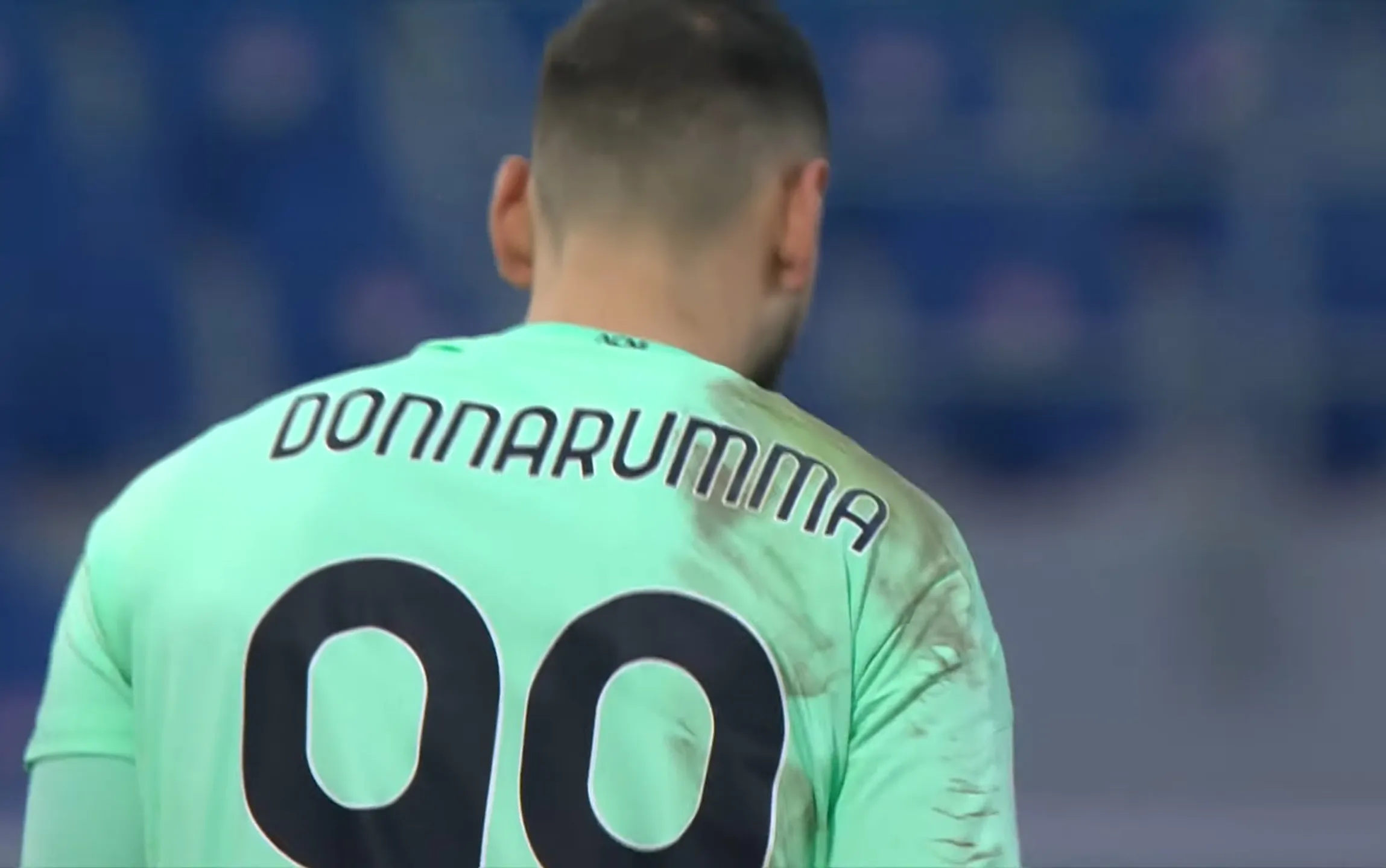 GdS – Donnarumma, Milan e Raiola trattano per il rinnovo. C’è distanza su due punti in particolare