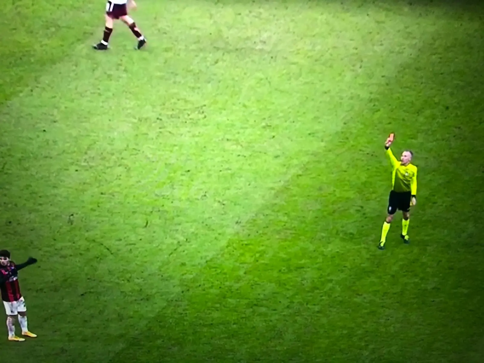 Milan-Torino: espulso Donnarumma per proteste