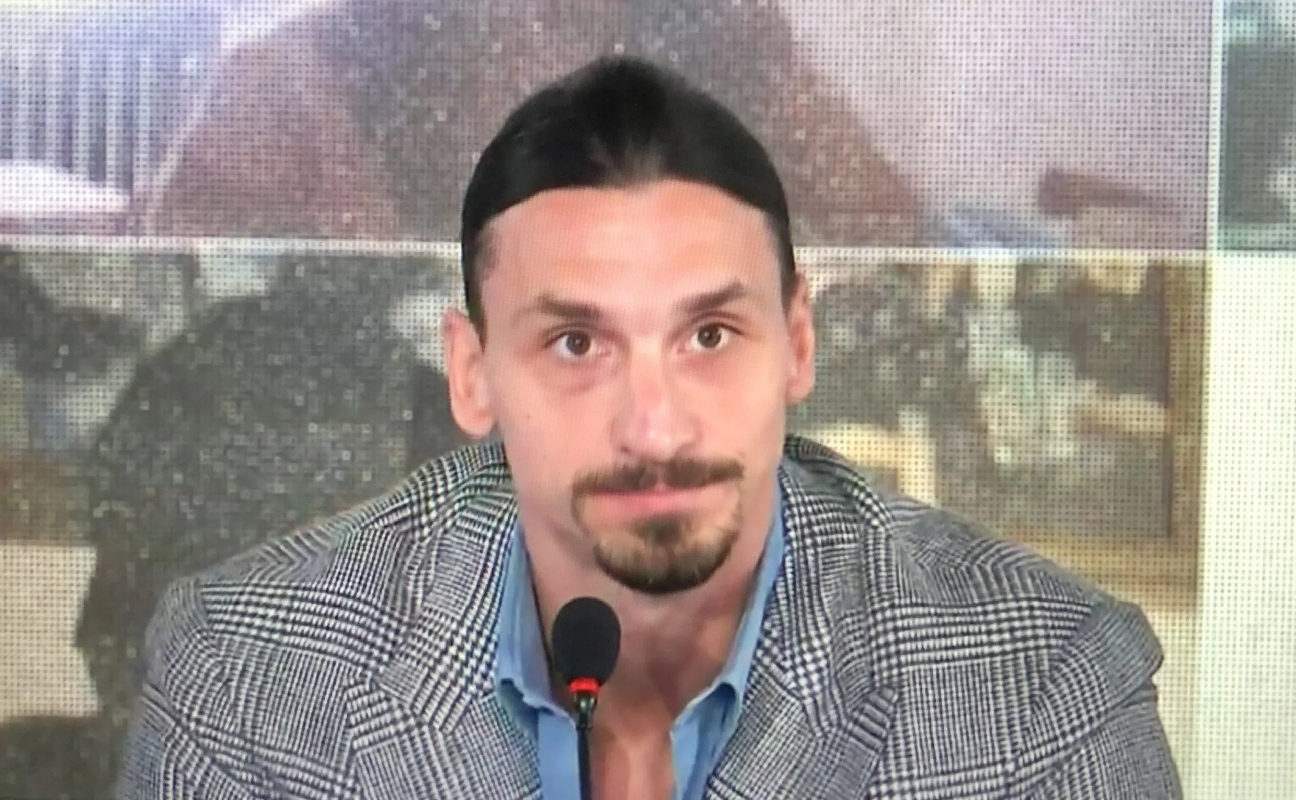 Ibra ad Amadeus: “Devo salvarti anche l’anno prossimo?”