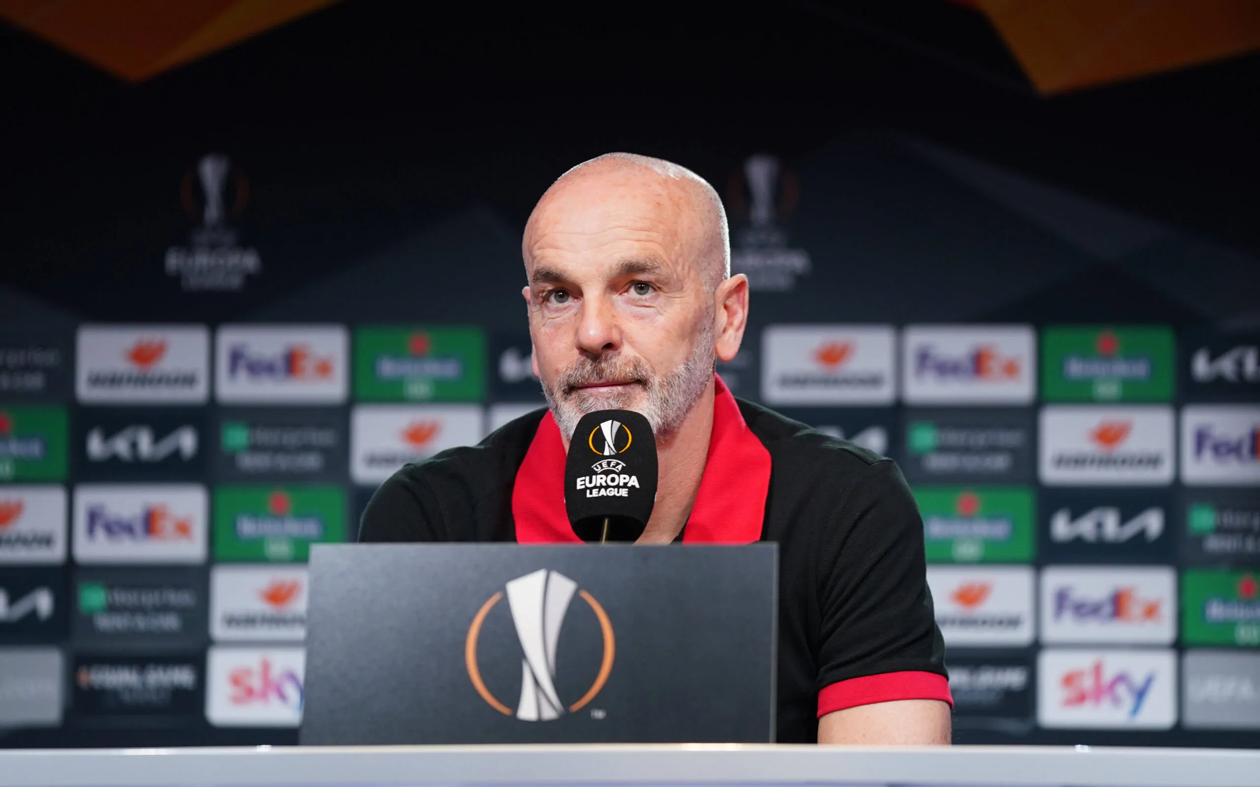 SM LIVE – Pioli: “Domani dobbiamo essere lucidi e compatti. Rebic in dubbio, il mio futuro è domani”