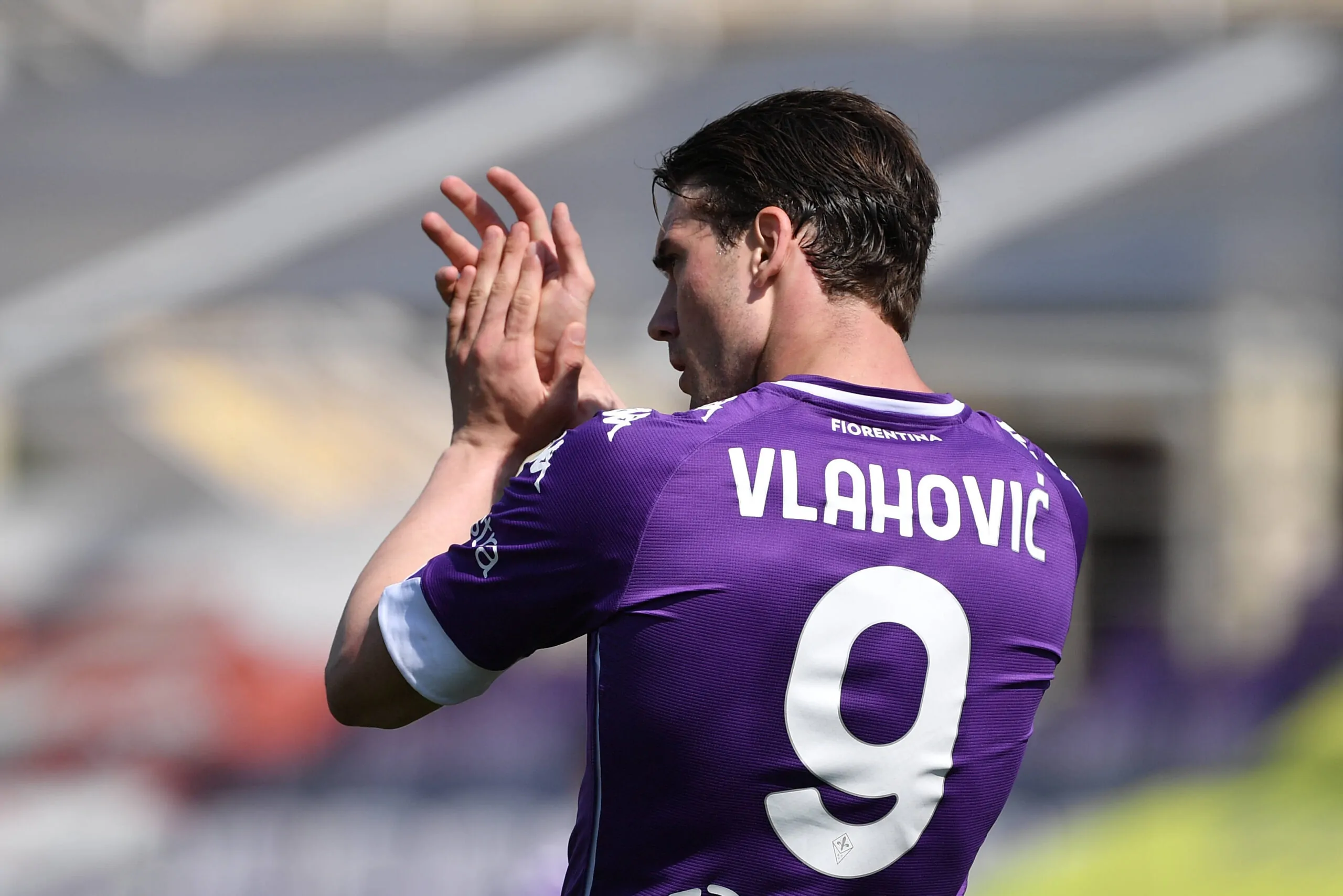 Milan, la Fiorentina chiede 60 milioni per Vlahovic