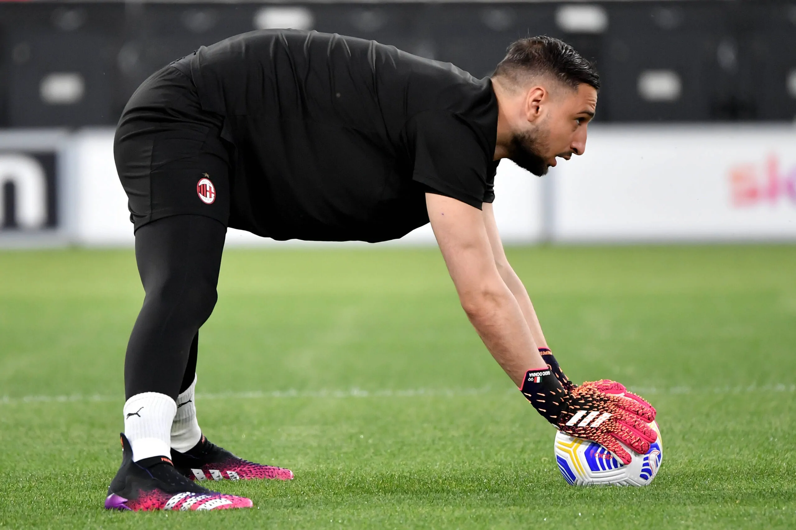 Donnarumma arrivato nella sede del PSG